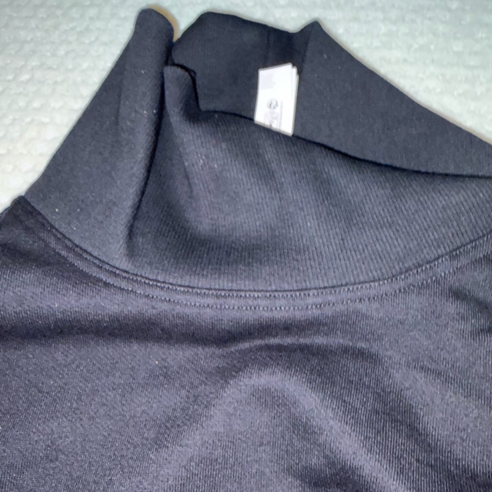 ALO Yoga Hazy Mock Neck Pullover Black Women’s Small NWT NEW $138 - Picture 7 of 10